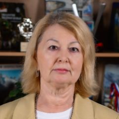 Изятова Нелли